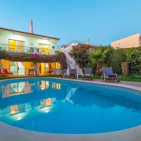 Charming Villa, Close To The Beach, Pool Olhos De Agua Σπίτι διακοπών