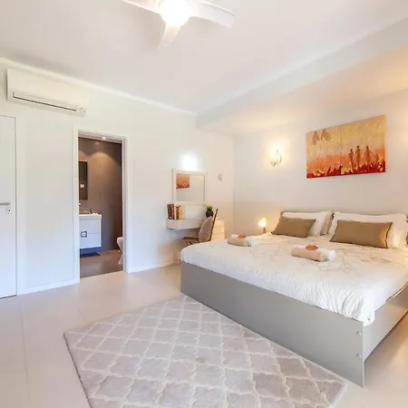 Charming Villa, Close To The Beach, Pool Olhos De Agua