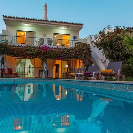 Charming Villa, Close To The Beach, Pool Olhos De Agua